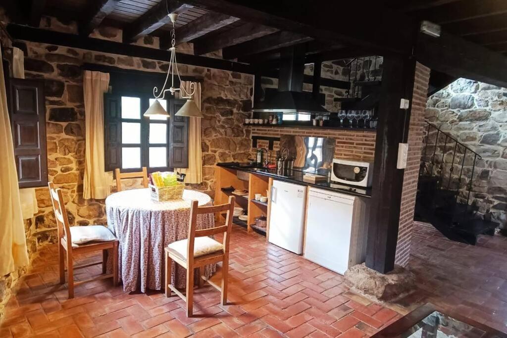 Casa Con Encanto Lagunanegra Y Urbion Вінуеса Екстер'єр фото